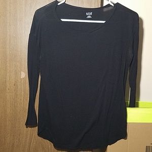 Black Quarter sleeve